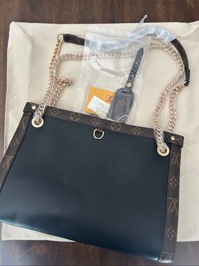 Inspire Style Alma Black & Brown Leather Chain Tote